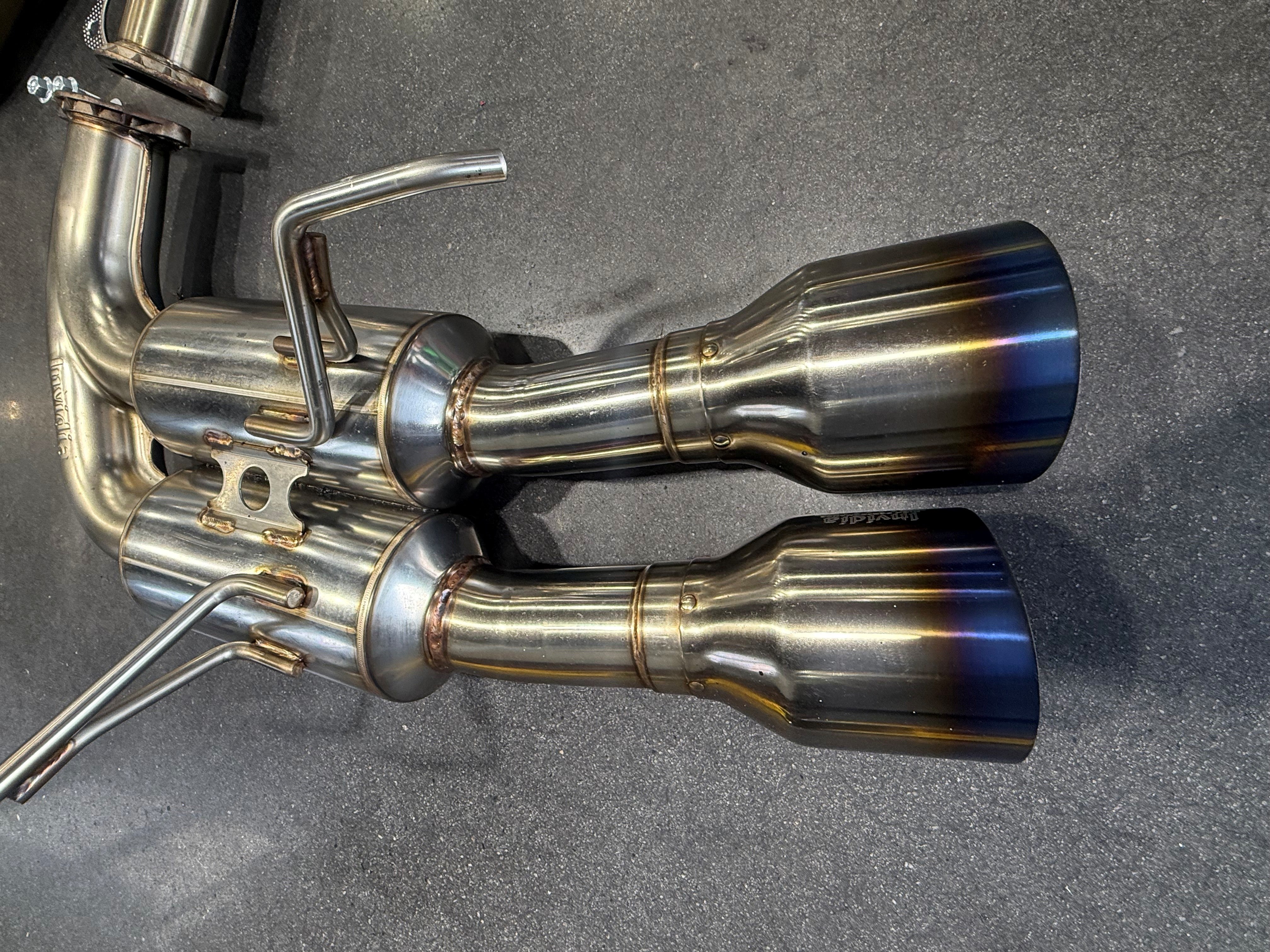 USED / Invidia 2015+ Subaru WRX / STI Gemini/R400 Single Layer Quad Titanium Tip Cat-Back Exhaust (Copy)