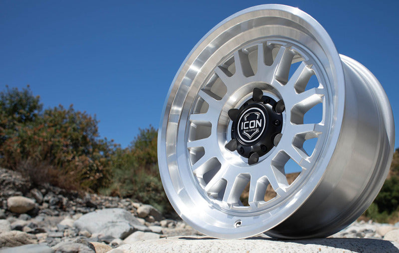 ICON Anza 17x8.5 / 6x5.5 / 0mm / 4.75in BS Silver Machined Wheel