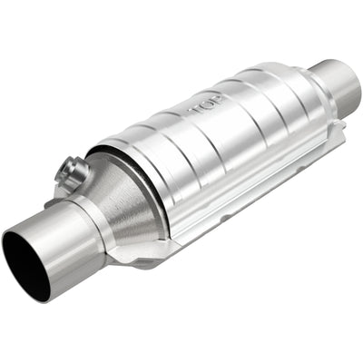 MagnaFlow Univ Cat Conv 2in Inlet/Outlet Ctr/Ctr Round 11in Body L x 5.125in W x 15in Overall L