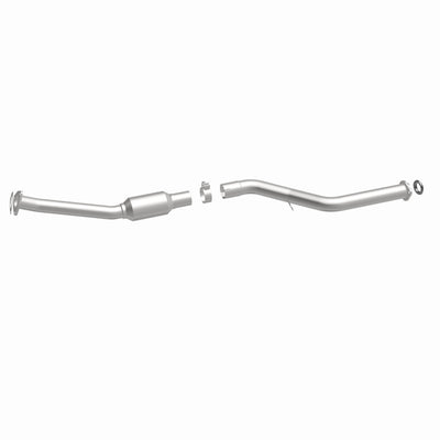 MagnaFlow Direct Fit Catalytic Converter 2014-2015 Forester H4 2.5 OEM Underbody
